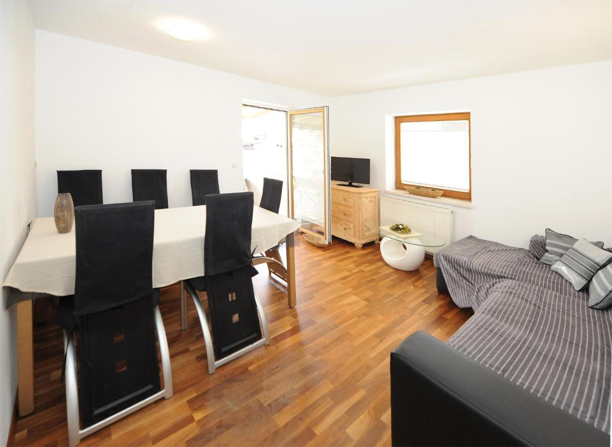 Chalet Gloria - Doppel- und Mehrbettzimmer Fusch an der Glocknerstraße Exterior foto